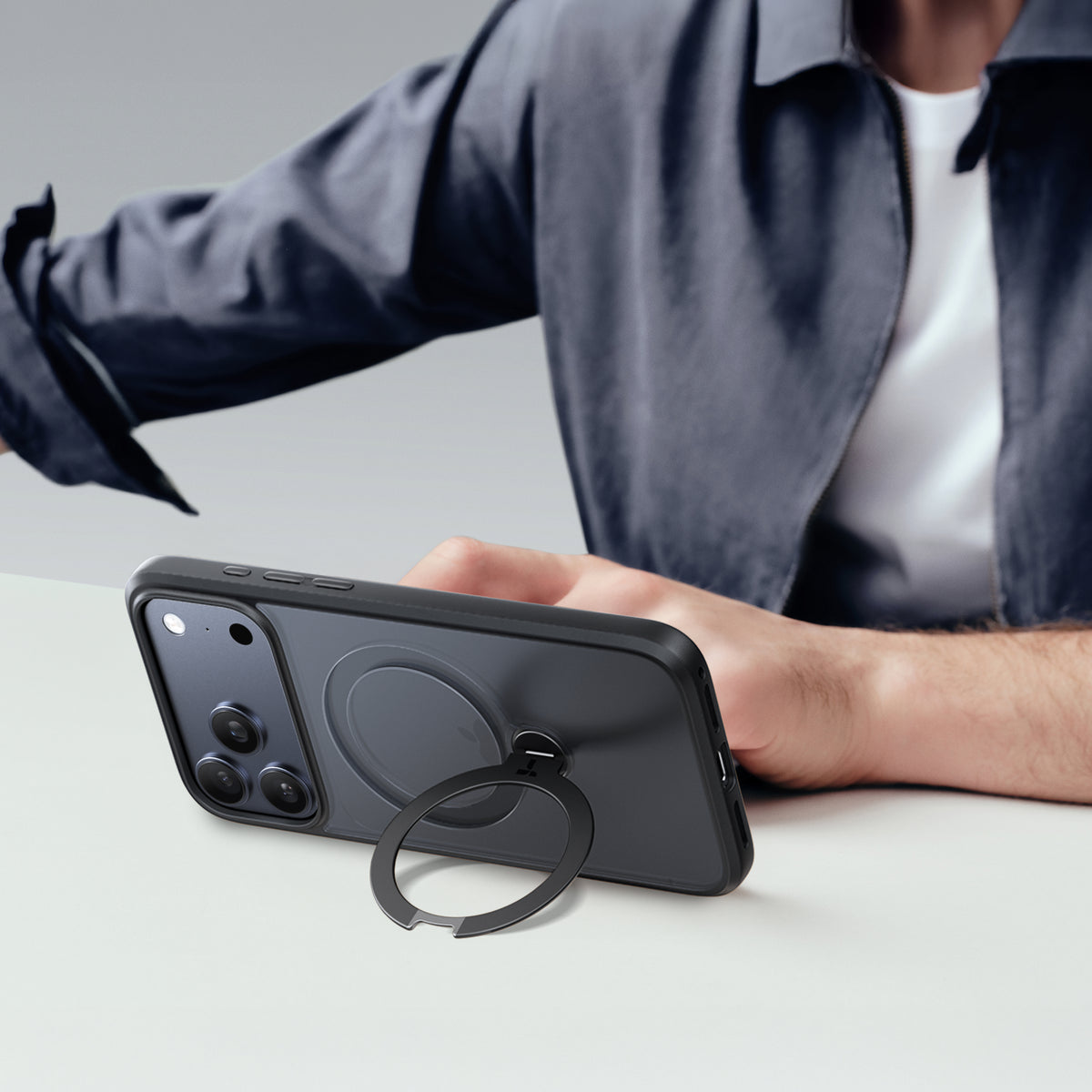 iPhone 17 ProMax】TORRAS Ostand Spin Magsafe Phone Case – Torras